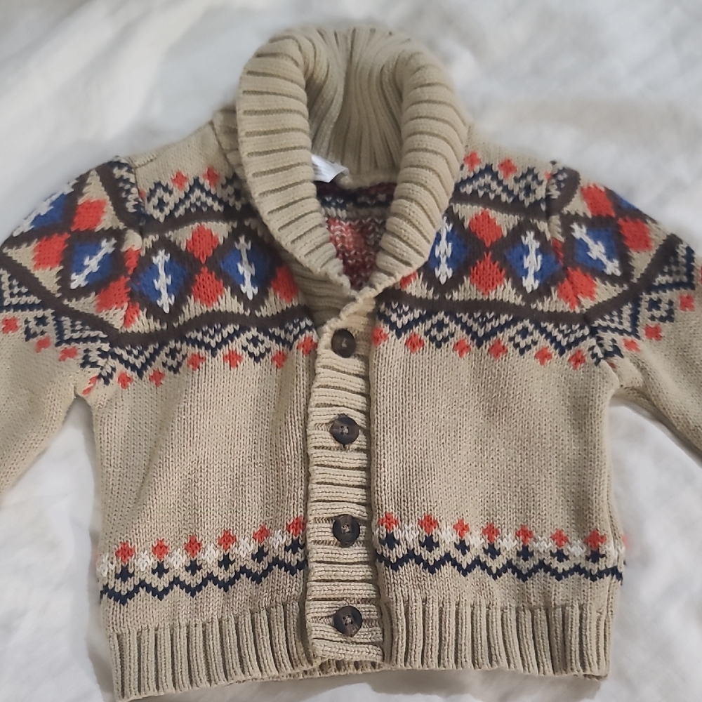 Cozy Knit Boys Sweater with Patterned Design
